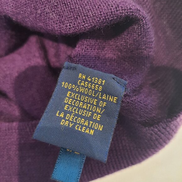 Polo Ralph Lauren - Custim Fit Merino Wool V neck sweater - Women's Medium - Picture 7 of 7